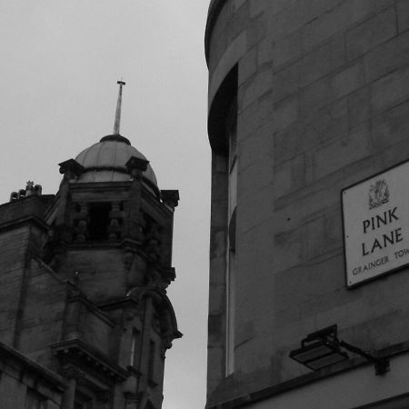 Lovely 2 Bed Flat In The Very Centre Of Newcastle Exterior photo