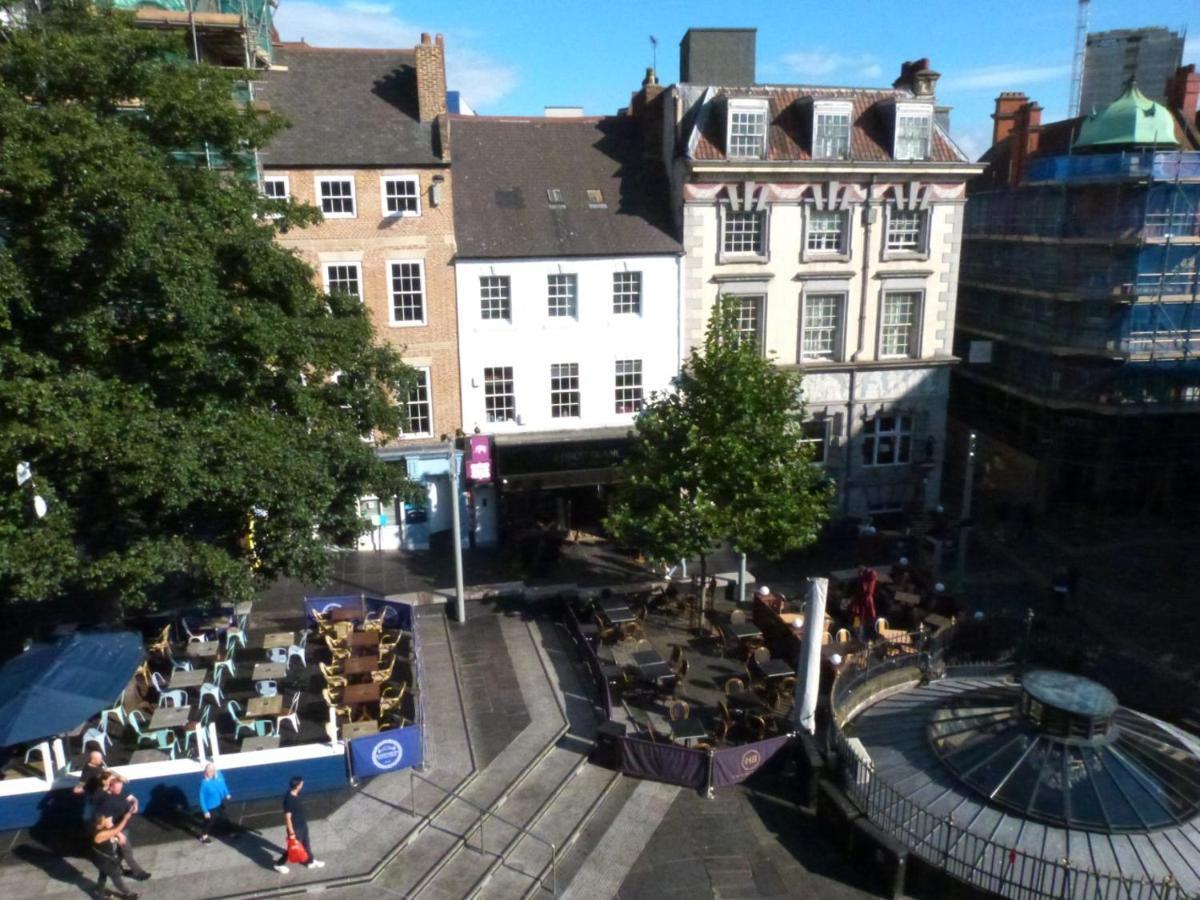 Lovely 2 Bed Flat In The Very Centre Of Newcastle Exterior photo