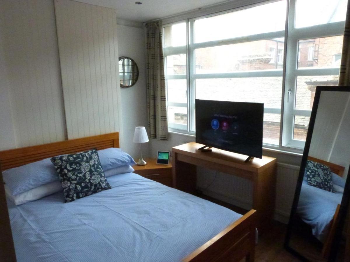 Lovely 2 Bed Flat In The Very Centre Of Newcastle Exterior photo